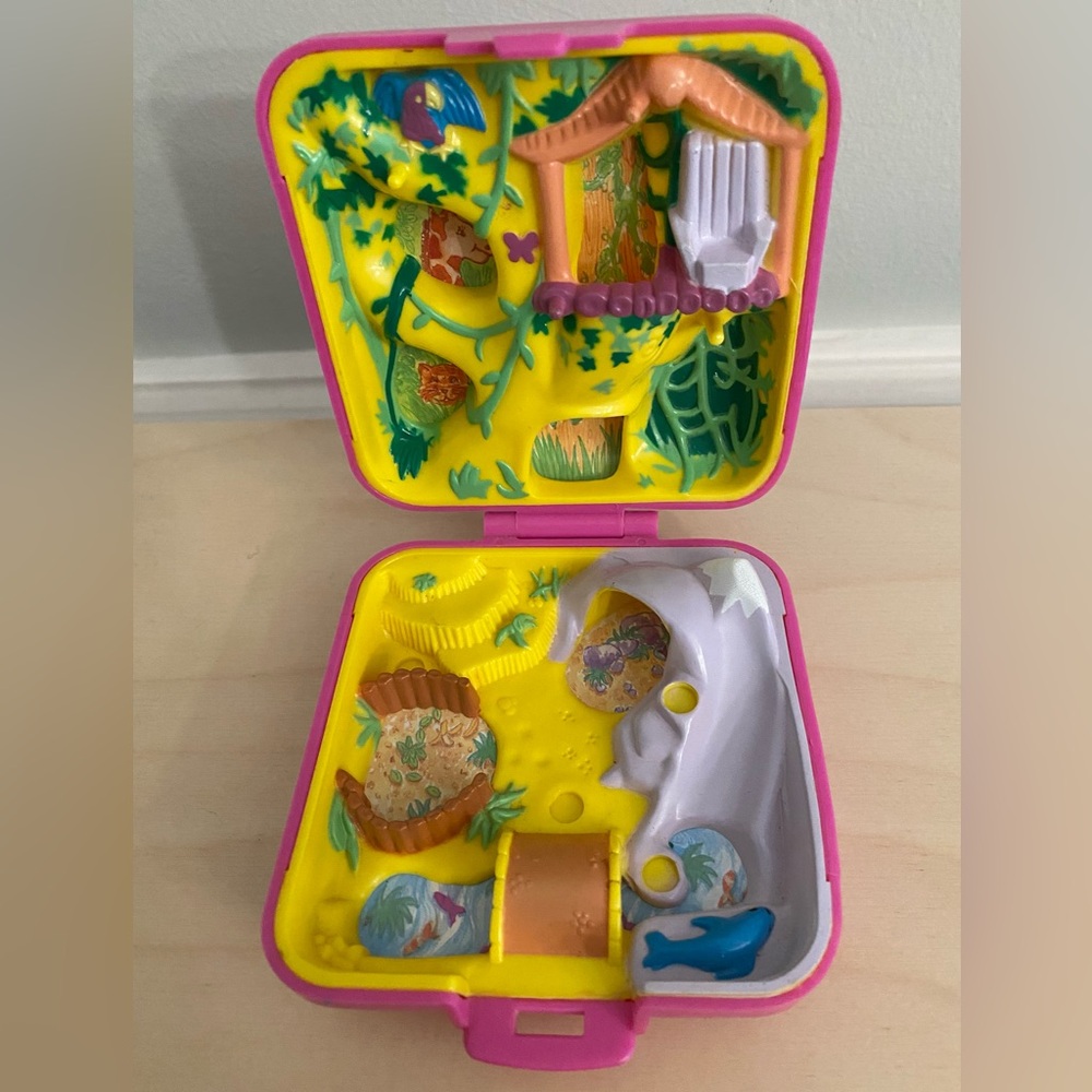 1989 Bluebird Polly Pocket Wild Zoo World Collectible Compact